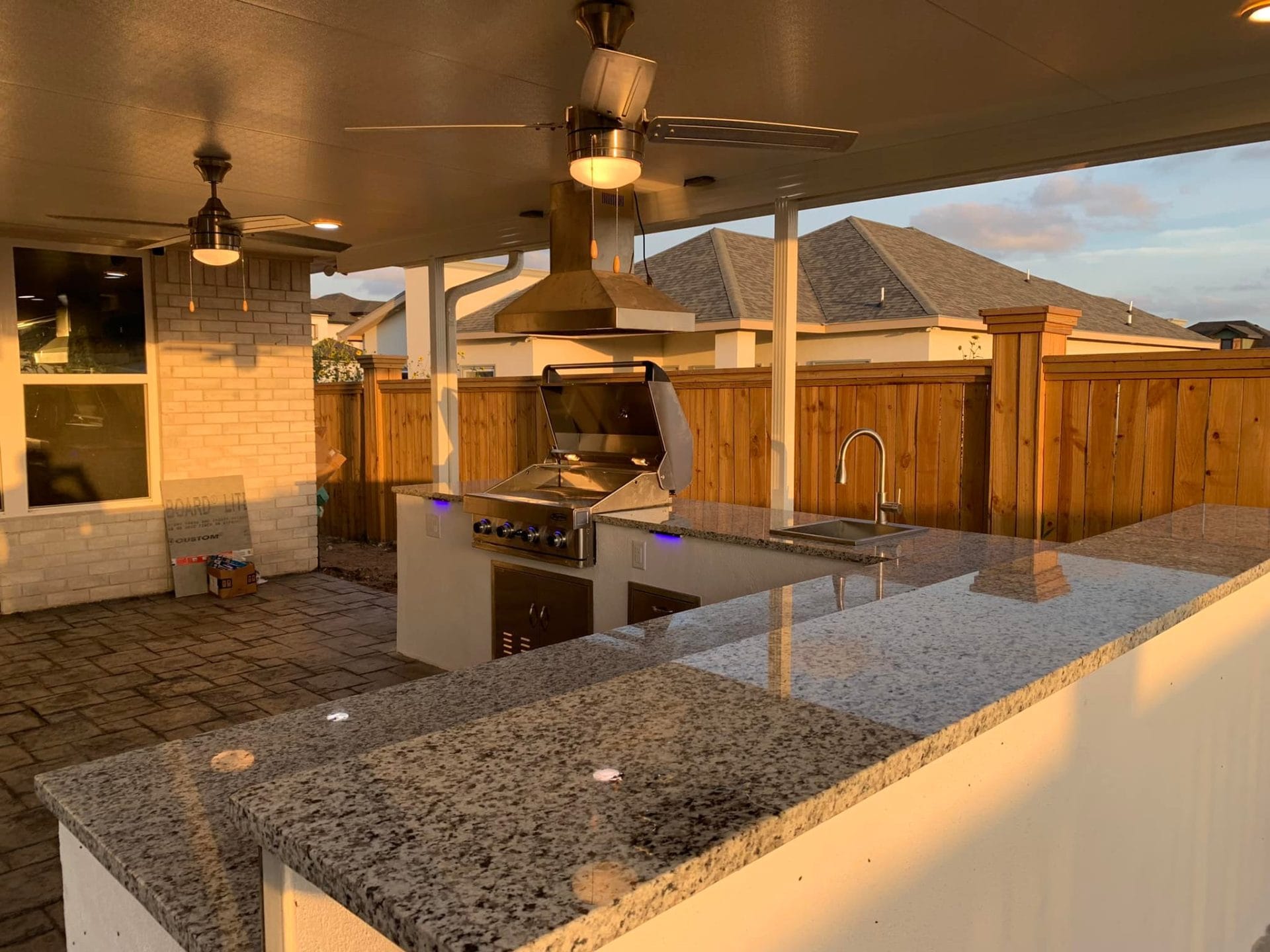 Outdoor Kitchens in Houston, TX installed on a Houston-area home