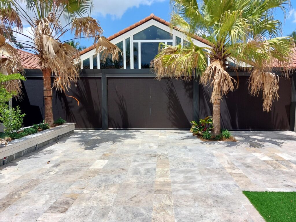 Motorized Shades in Houston, TX project photo